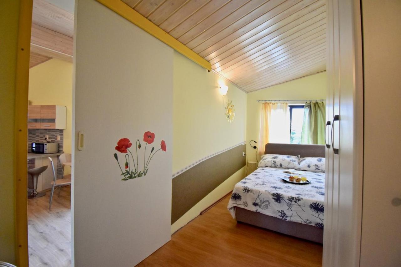 Holiday Apartments Medulin Exterior foto